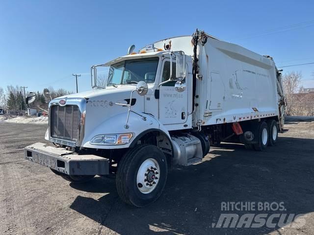 Peterbilt 348 垃圾车