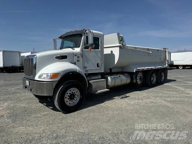 Peterbilt 348 自卸式货车