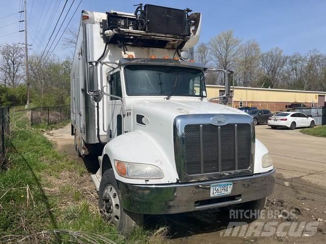 Peterbilt 348 冷藏车