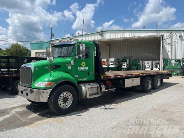 Peterbilt 348 救援车
