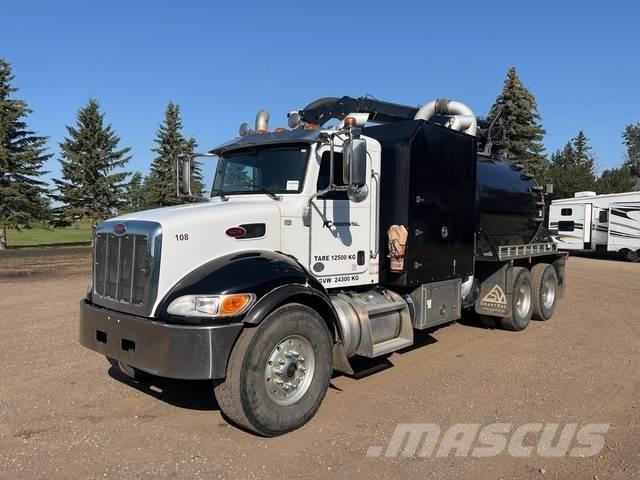 Peterbilt 348 履带挖掘机