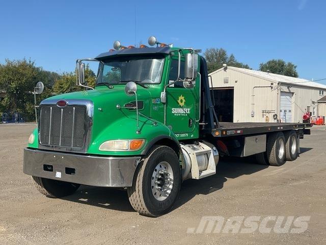 Peterbilt 348 救援车