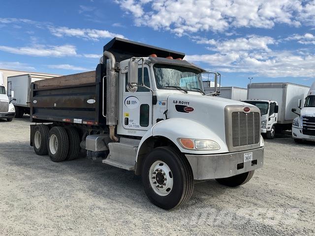 Peterbilt 348 自卸式货车