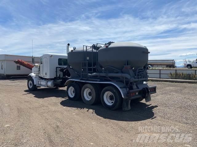Peterbilt 367 其他货车