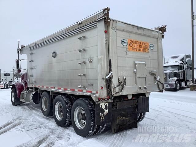 Peterbilt 367 自卸式货车