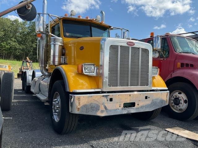 Peterbilt 367 牵引车