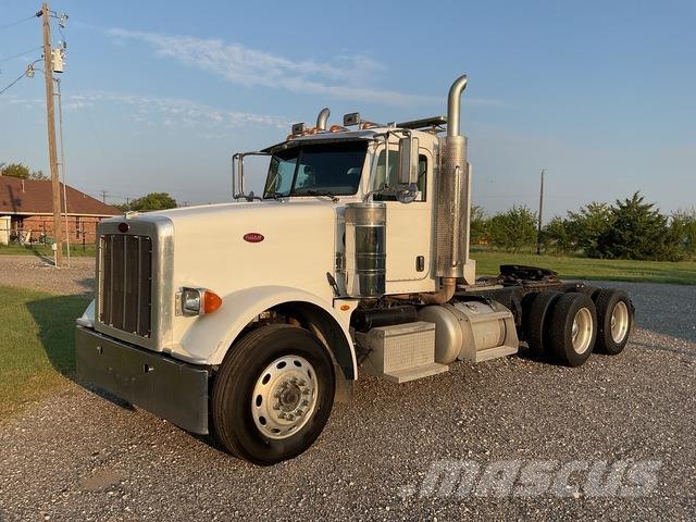 Peterbilt 367 牵引车