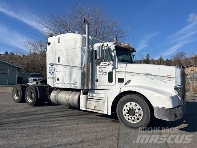 Peterbilt 377 牵引车