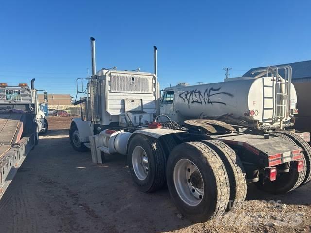 Peterbilt 378 牵引车
