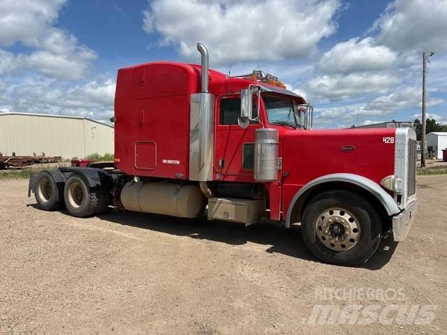 Peterbilt 379 牵引车