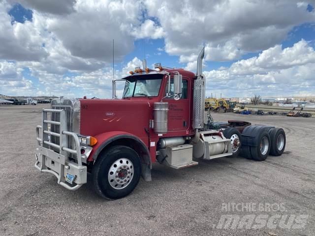 Peterbilt 379 牵引车