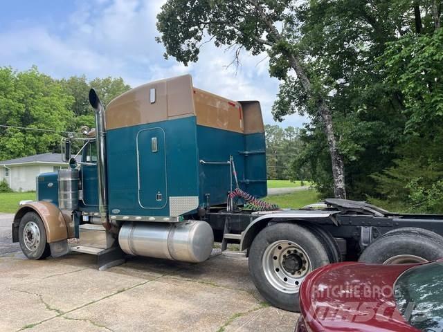 Peterbilt 379 牵引车