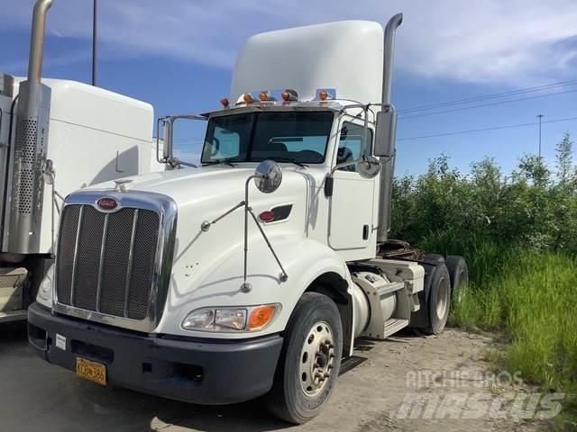 Peterbilt 386 牵引车