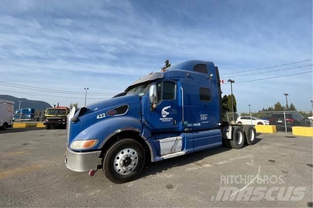 Peterbilt 387 牵引车