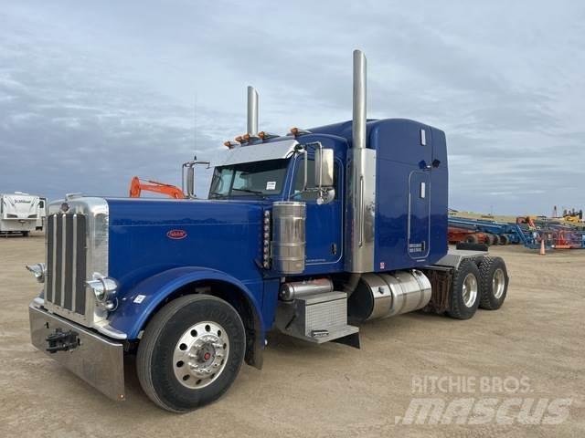 Peterbilt 389 牵引车
