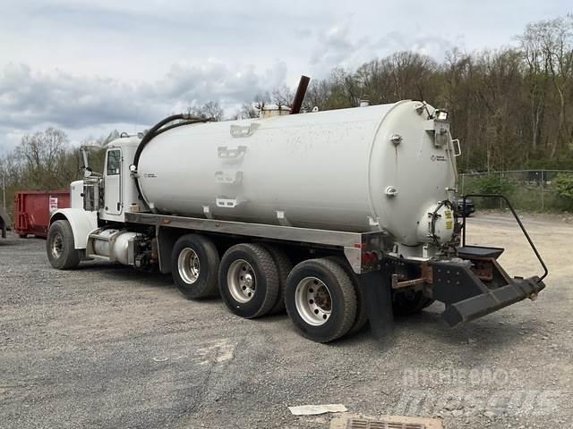 Peterbilt 389 组合/真空油槽车