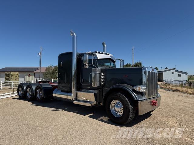 Peterbilt 389 牵引车