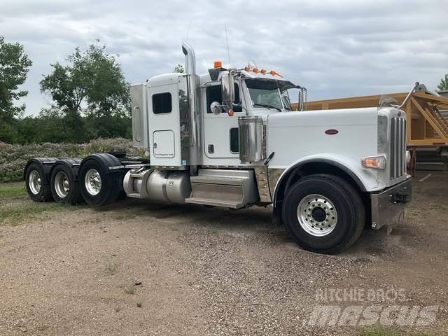 Peterbilt 389 牵引车