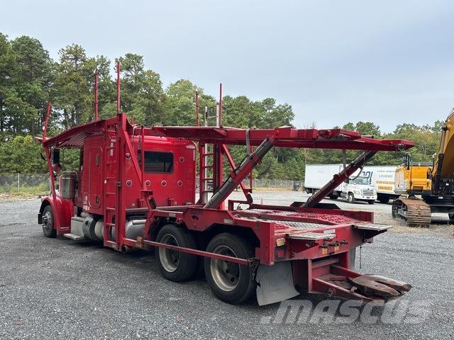 Peterbilt 389 车辆运输车