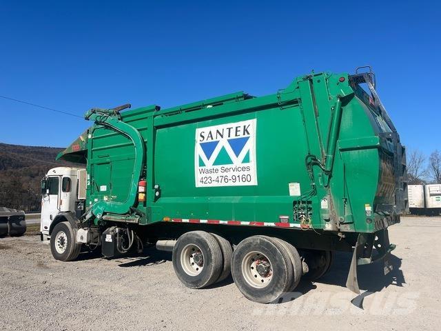 Peterbilt 520 垃圾车