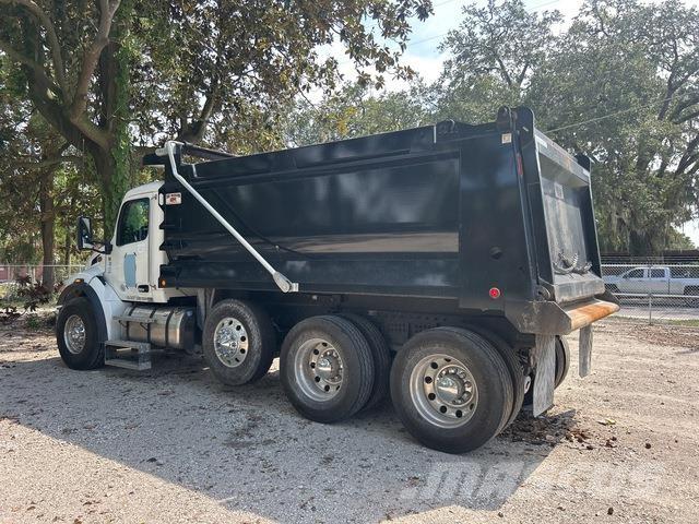 Peterbilt 548 自卸式货车