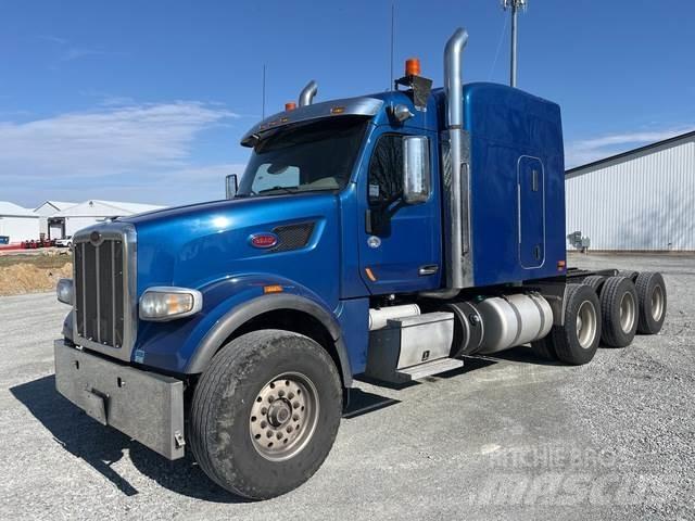 Peterbilt 567 牵引车
