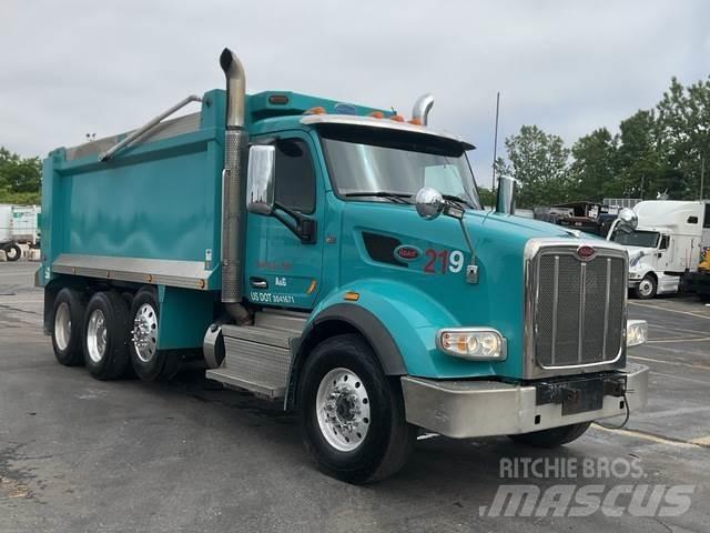 Peterbilt 567 自卸式货车