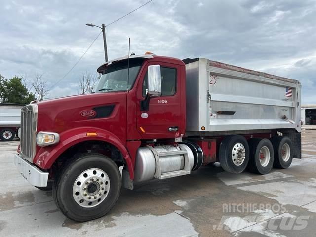 Peterbilt 567 自卸式货车