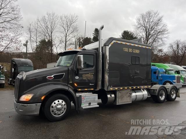 Peterbilt 579 牵引车