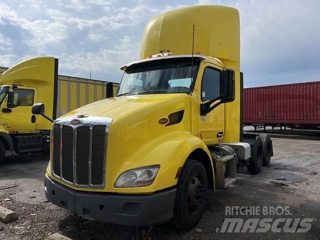 Peterbilt 579 牵引车