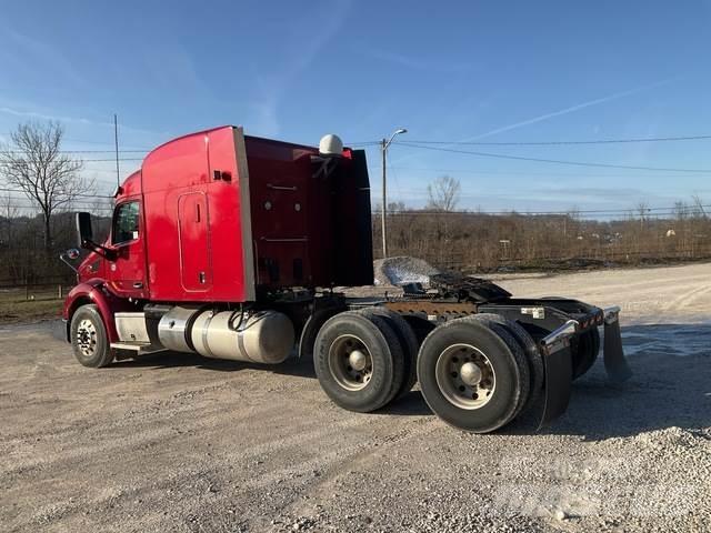 Peterbilt 579 牵引车