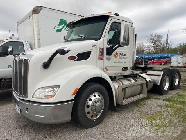Peterbilt 579 牵引车