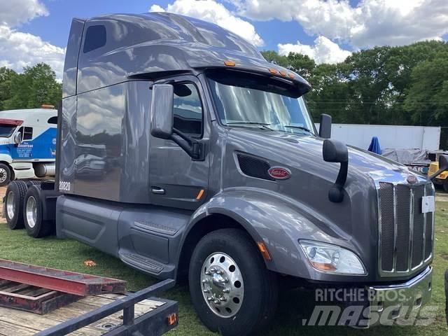 Peterbilt 579 牵引车