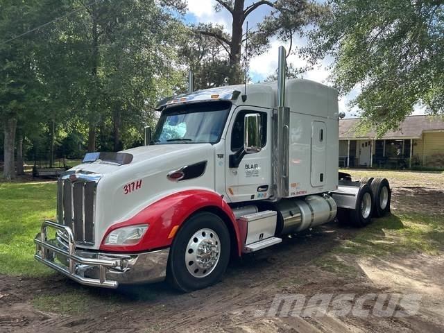 Peterbilt 579 牵引车