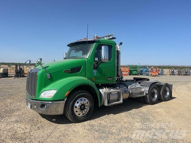 Peterbilt 579 牵引车