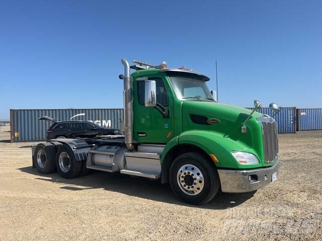 Peterbilt 579 牵引车