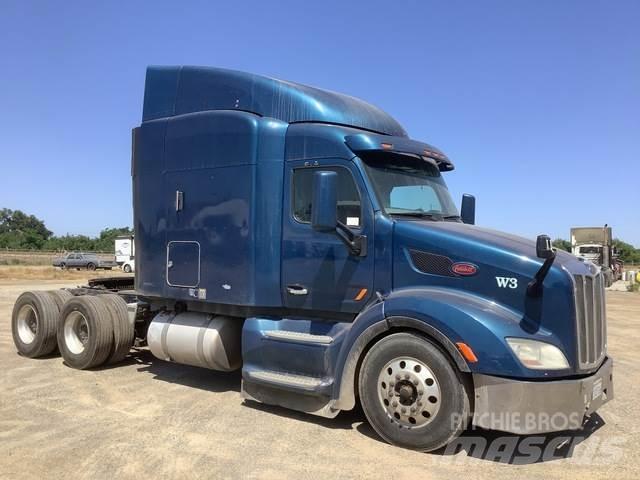 Peterbilt 579 牵引车