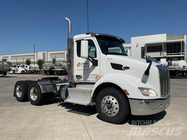 Peterbilt 579 牵引车
