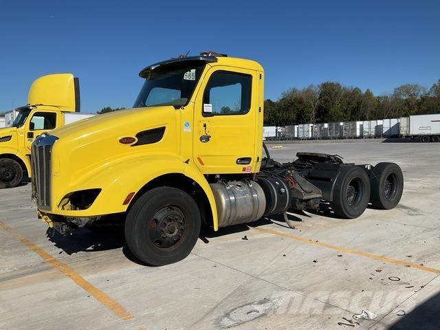 Peterbilt 579 牵引车