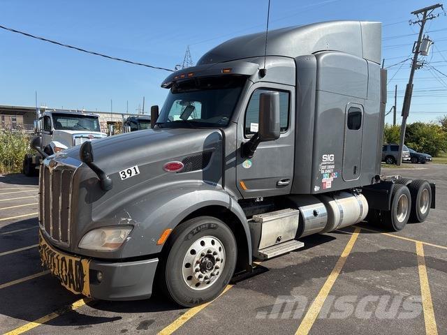 Peterbilt 579 牵引车