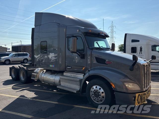 Peterbilt 579 牵引车