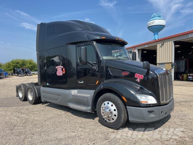 Peterbilt 579 牵引车