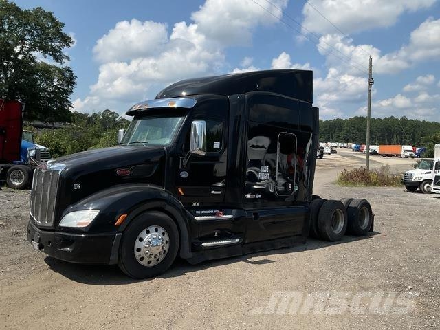 Peterbilt 579 牵引车