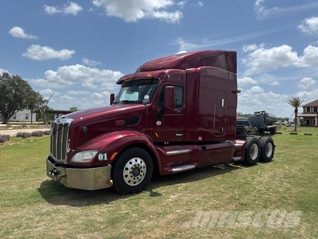 Peterbilt 579 牵引车