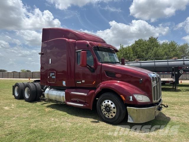 Peterbilt 579 牵引车