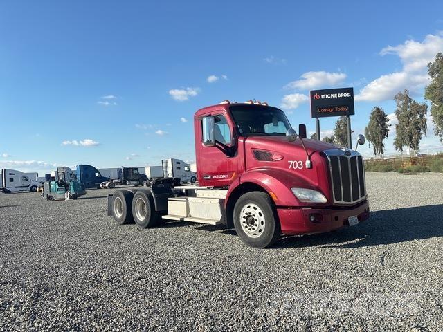 Peterbilt 579 牵引车