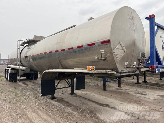 Polar  罐式拖车