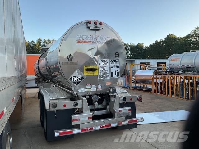 Polar Tanker 罐式拖车