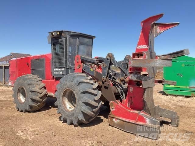 Prentice 2670D 伐木机