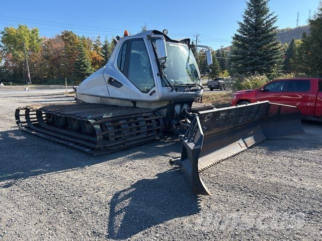 Prinoth Beast 铲雪车